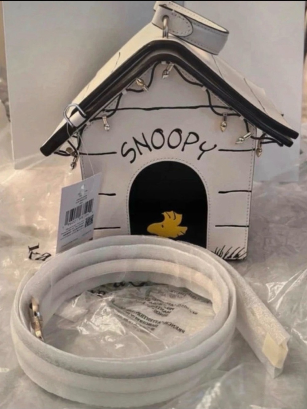 New Kate Spade NY Peanuts Snoopy Doghouse Crossbody Bag with Woodstock